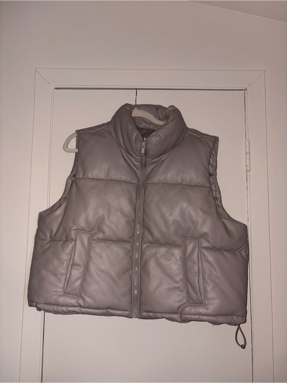 Womens Quilted Puffer Vest - Light Taupe